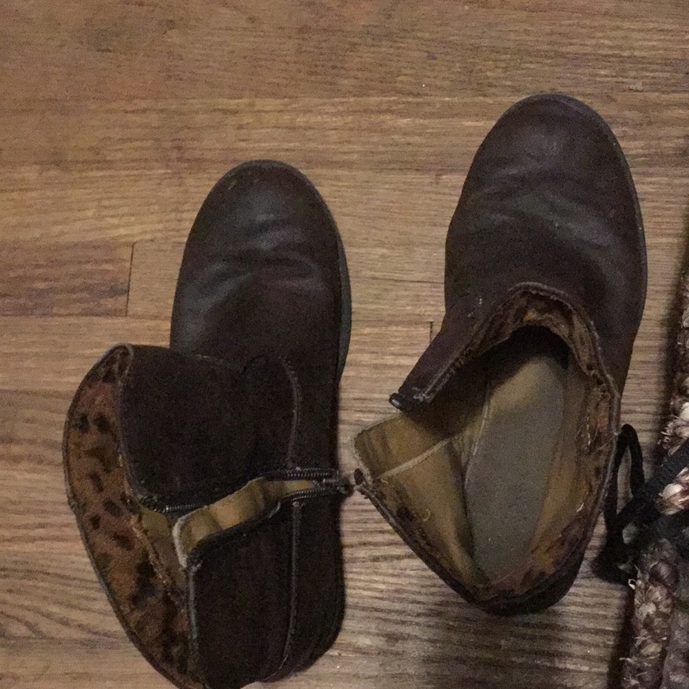 Brown star gem short boots